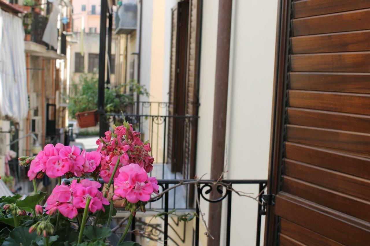 Casa Cló alla Cattedrale Palermo Esterno foto