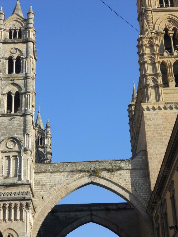 Casa Cló alla Cattedrale Palermo Esterno foto