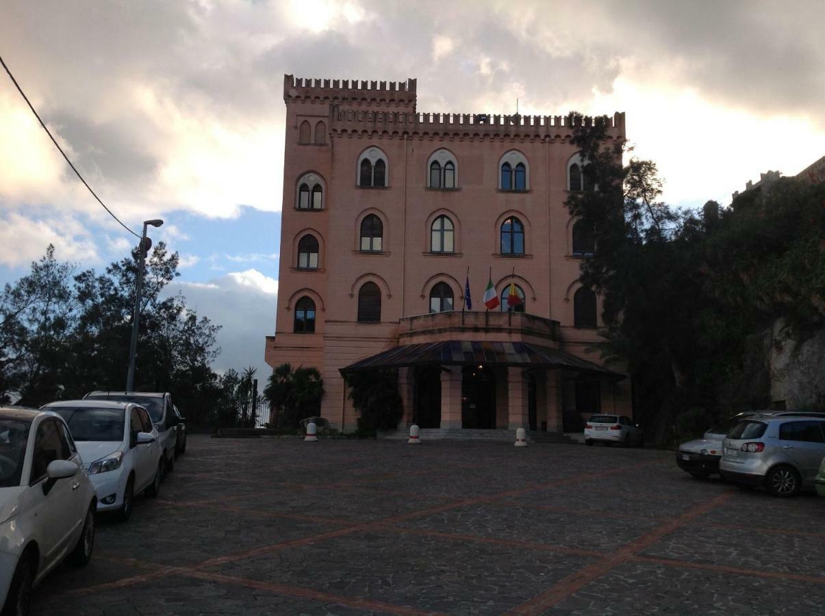Casa Cló alla Cattedrale Palermo Esterno foto